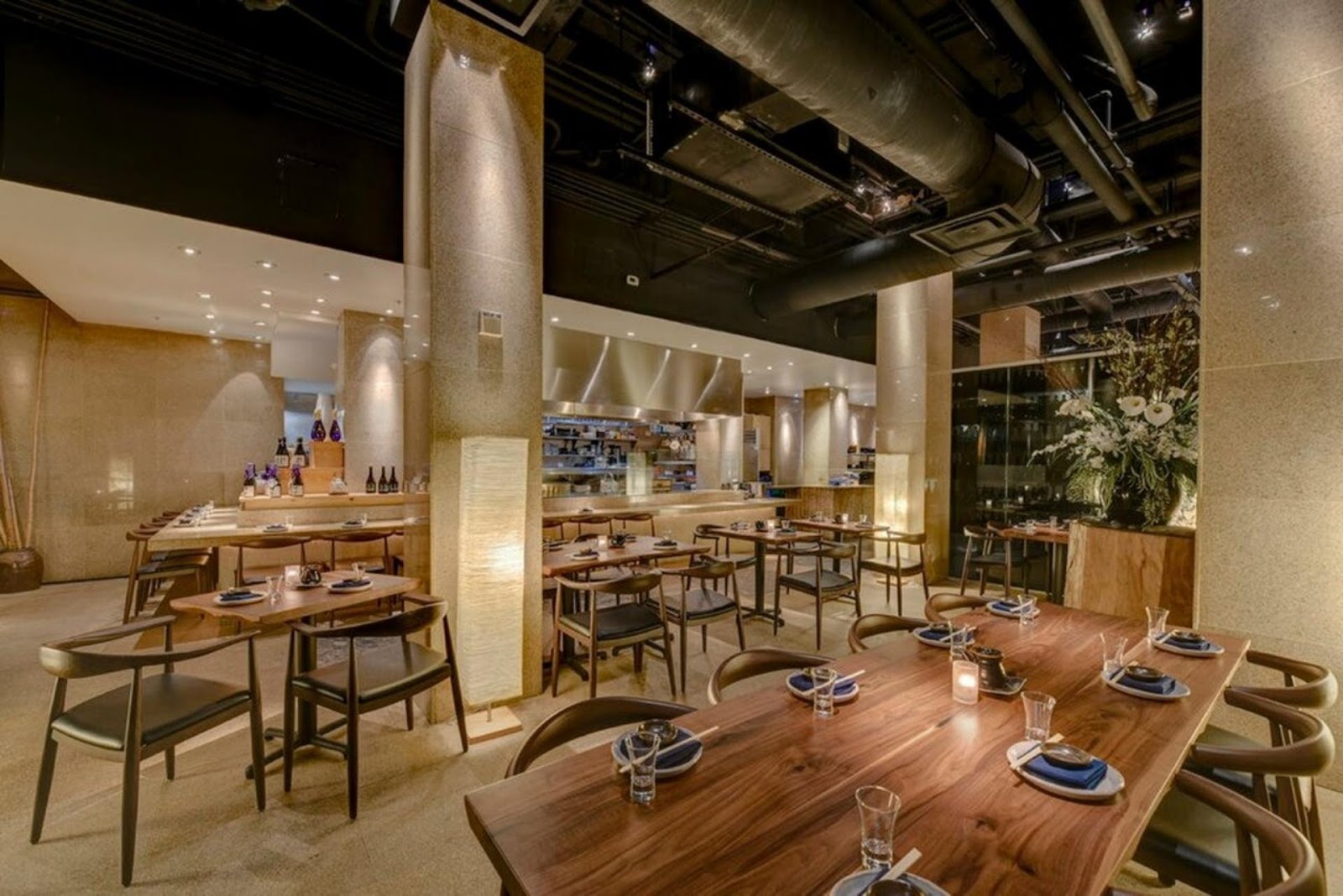 interior view of Ozumo restaurant, Embarcadero SF