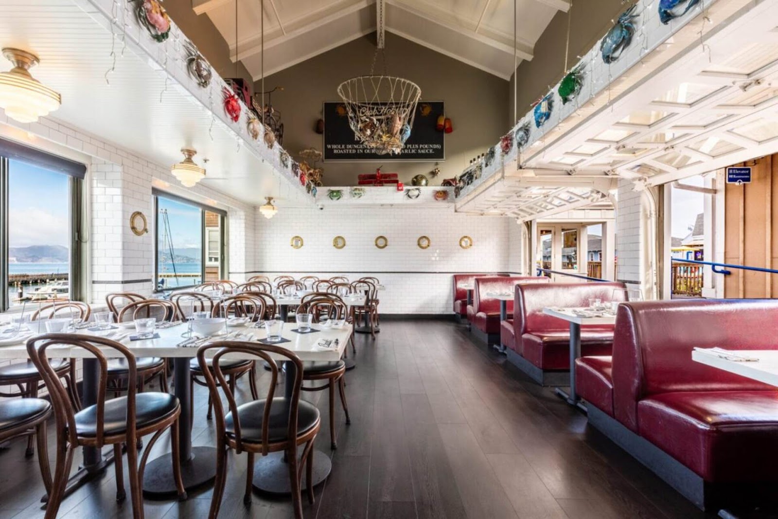 restaurant interior view of Crab House at Pier 39, Embarcadero SF
