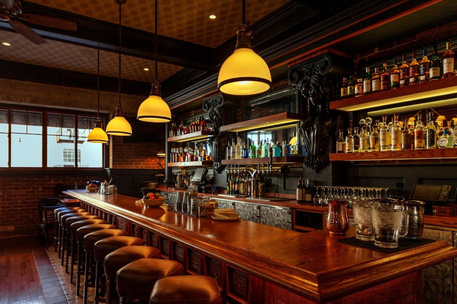 view of the bar at Grumpy's Restaurant and Pub, Embarcadero SF