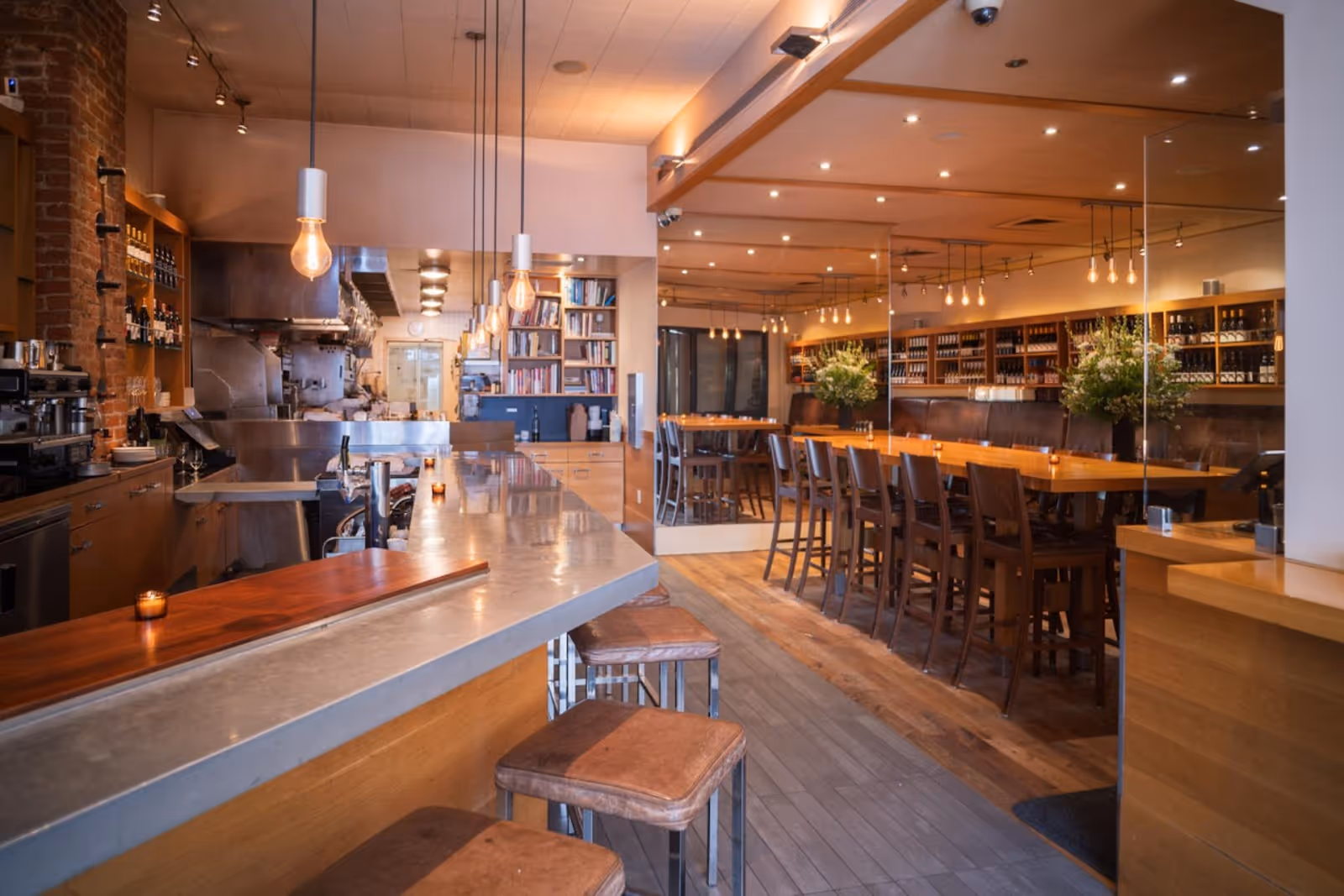 interior of Terzo restaurant, Pacific Heights