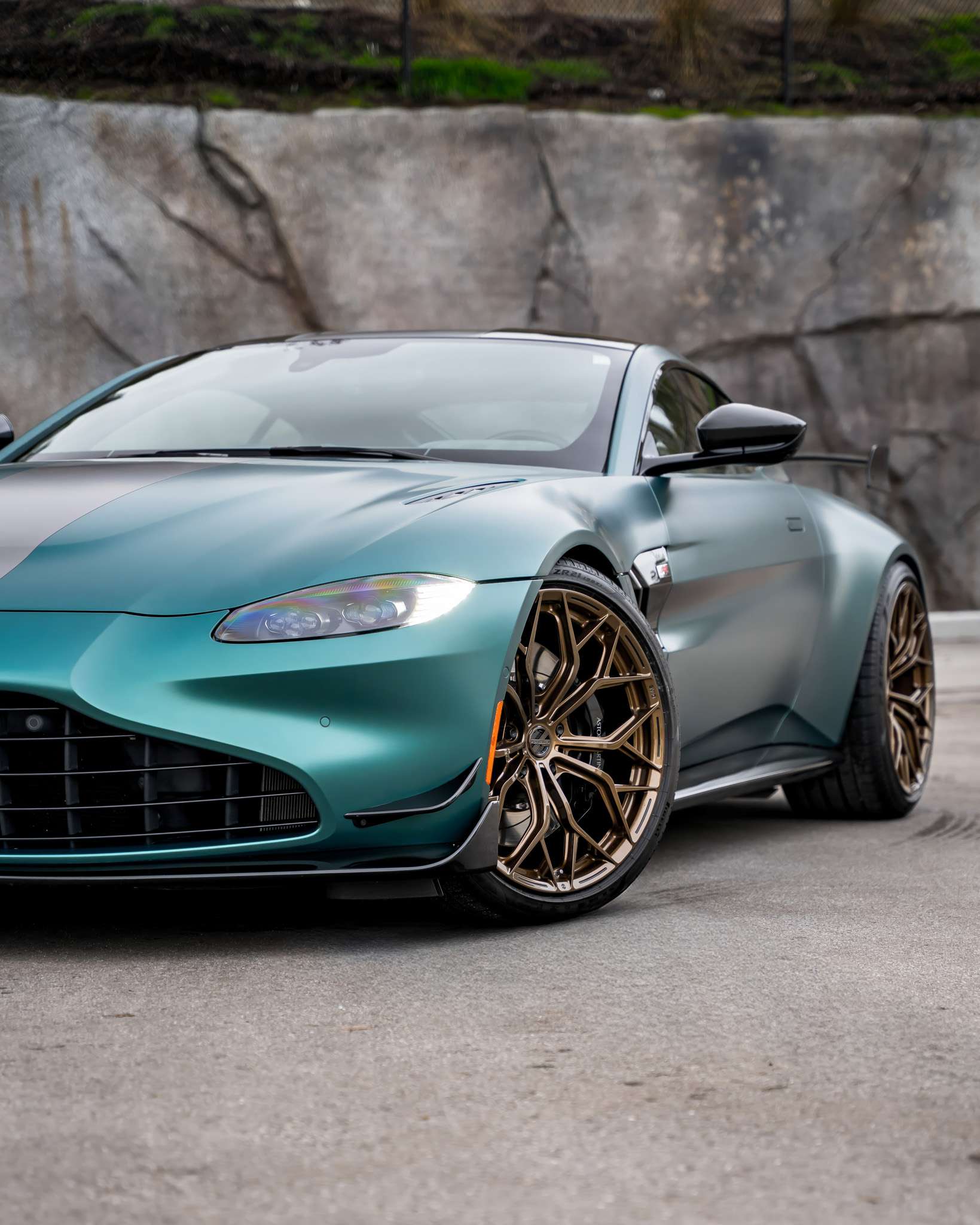 Custom Wheels For Aston Martin Vantage