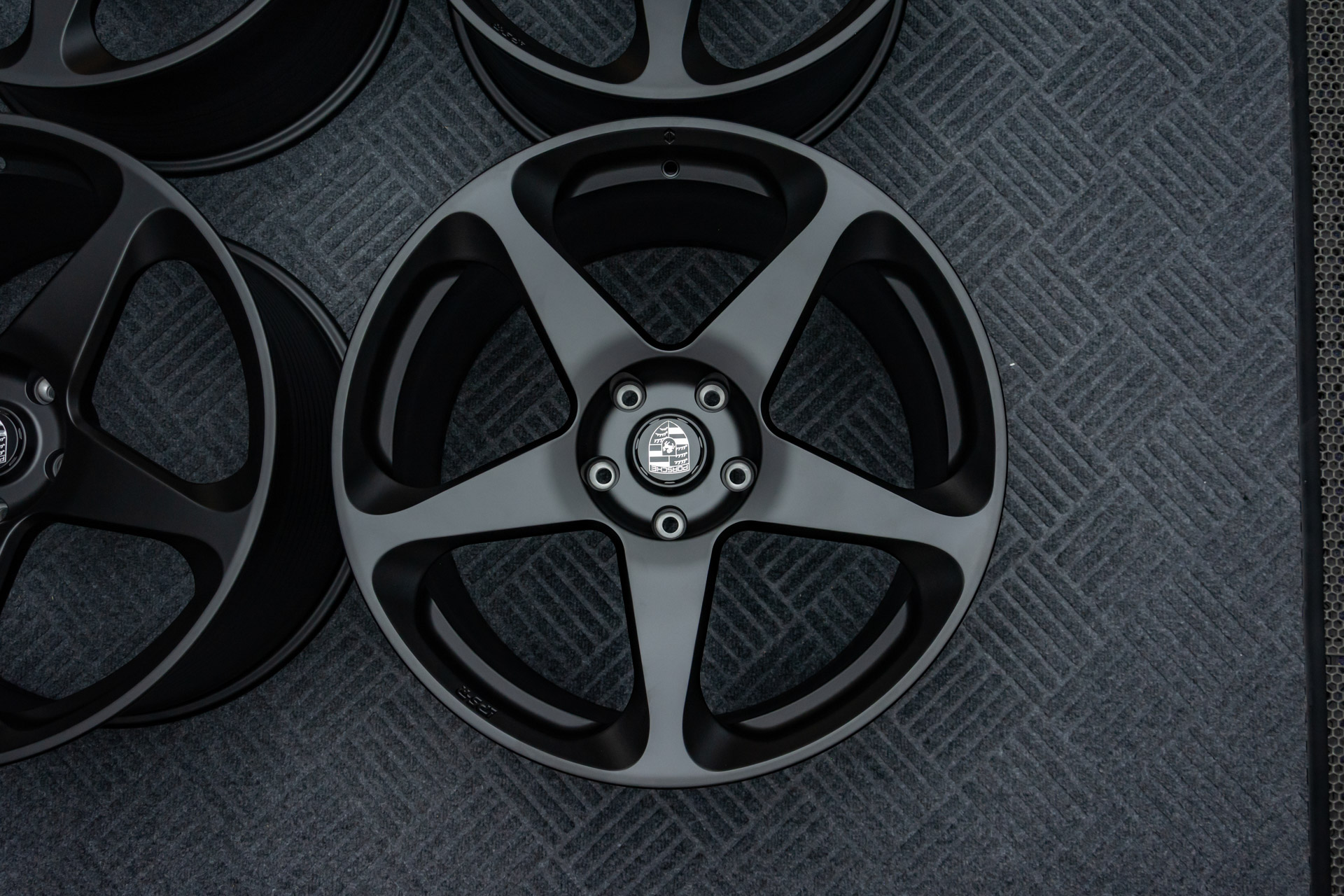 Black Porsche Wheels_Aftermarket Wheels_Porsche Wheels