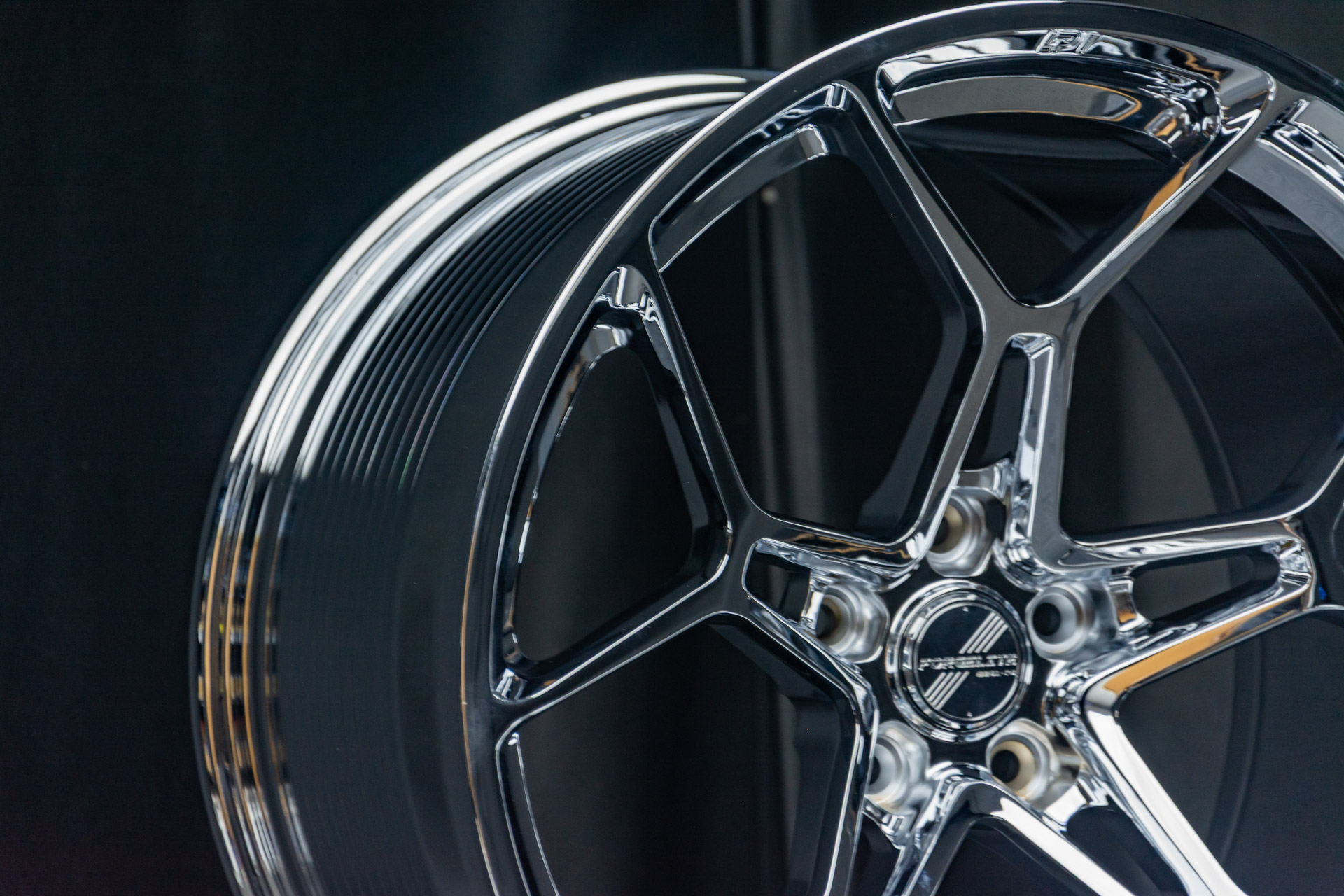 Forgelite Wheels_Chrome Wheels_Corvette Wheels_LP1_Porsche Wheels_ Custom Forged Wheels 
