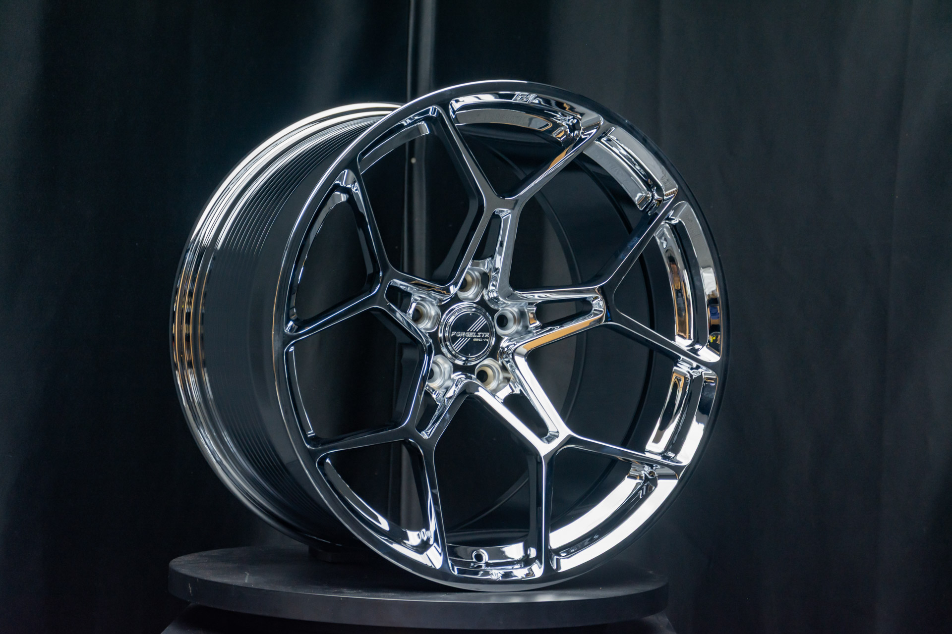 Forgelite Wheels_Chrome Wheels_Corvette Wheels_LP1_Porsche Wheels_ Custom Forged Wheels 