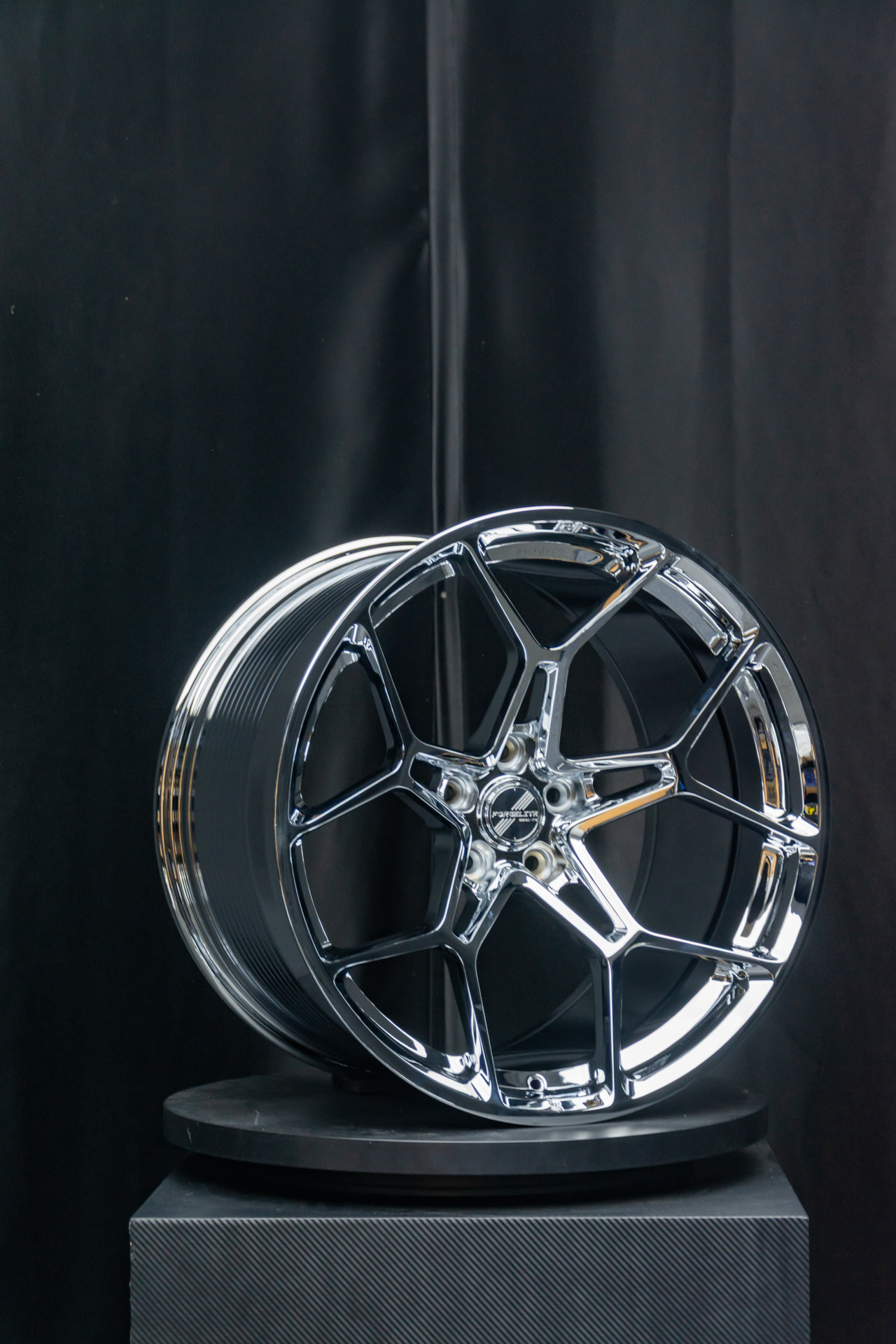 Forgelite Wheels_Chrome Wheels_Corvette Wheels_LP1_Porsche Wheels_ Custom Forged Wheels 