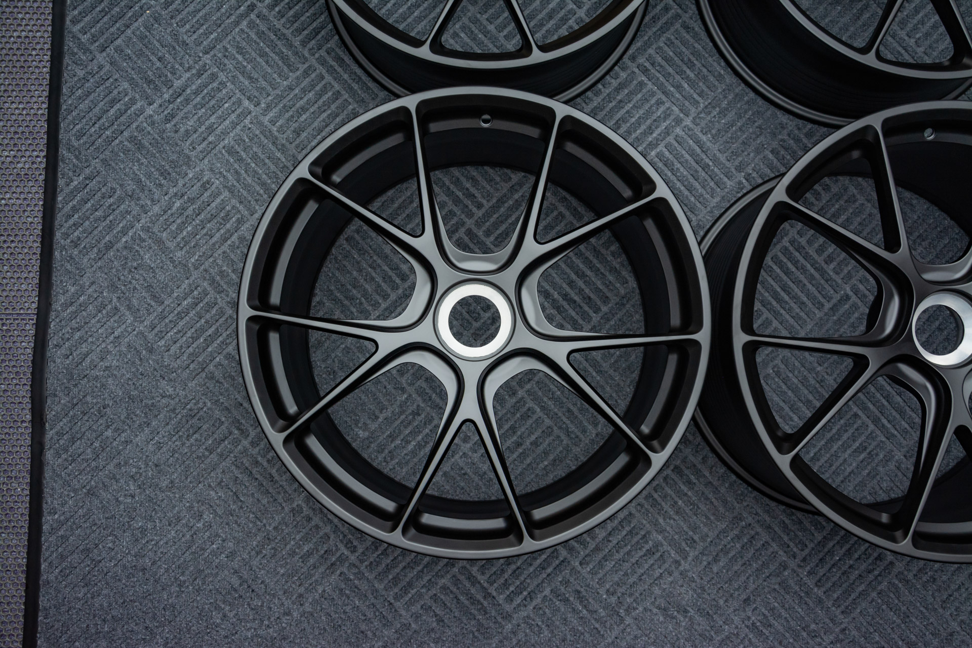 Forgelite Wheels_Forged Wheels_Black Wheels_Custom Wheels_Bespoke Wheels 