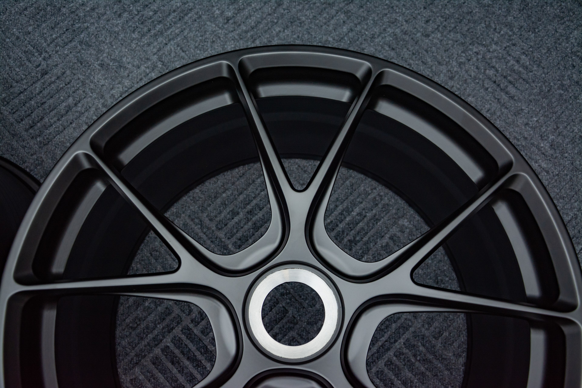 Forgelite Wheels_Forged Wheels_Black Wheels_Custom Wheels_Bespoke Wheels 