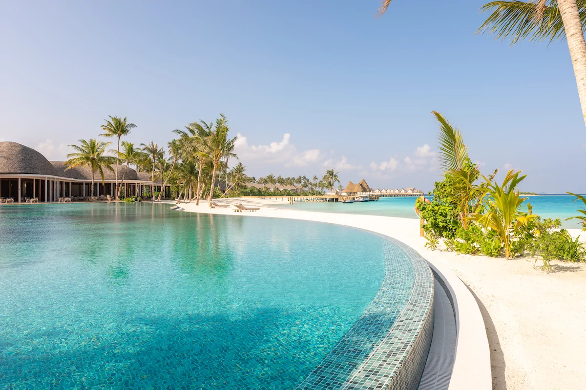 Patina Maldives Fari Islands