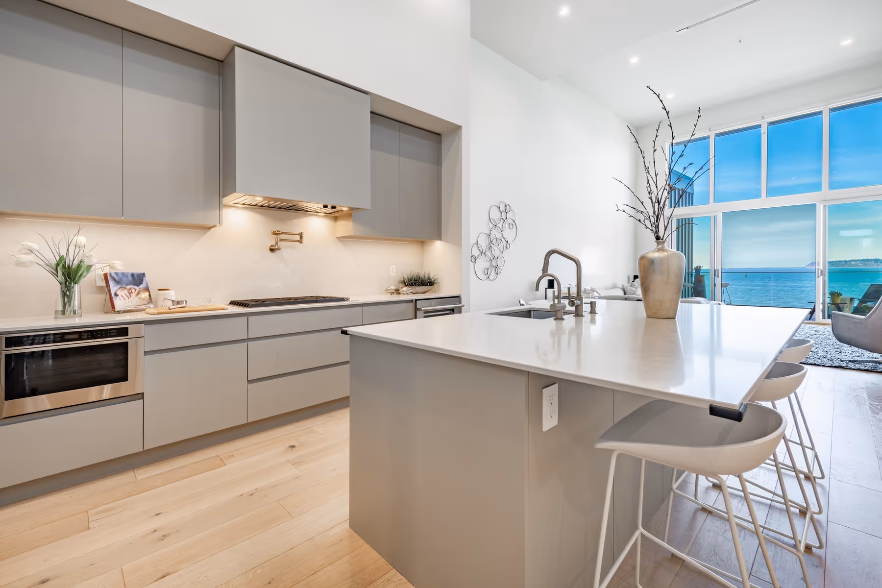 Modern bright kitchen with seaview