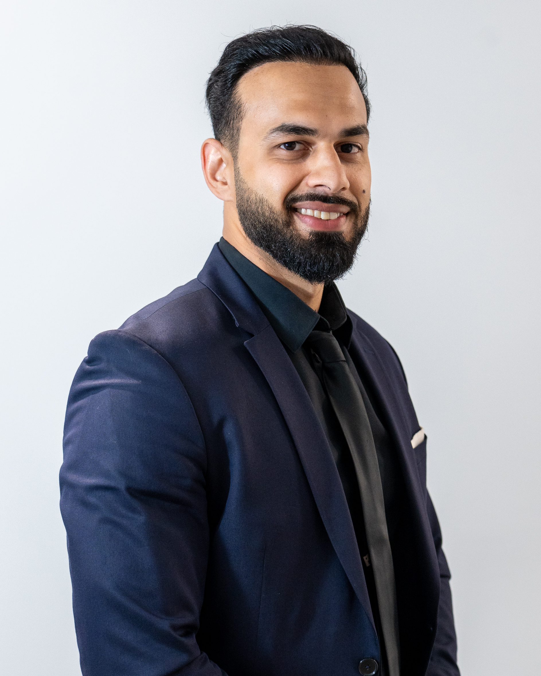 Kamol Arif