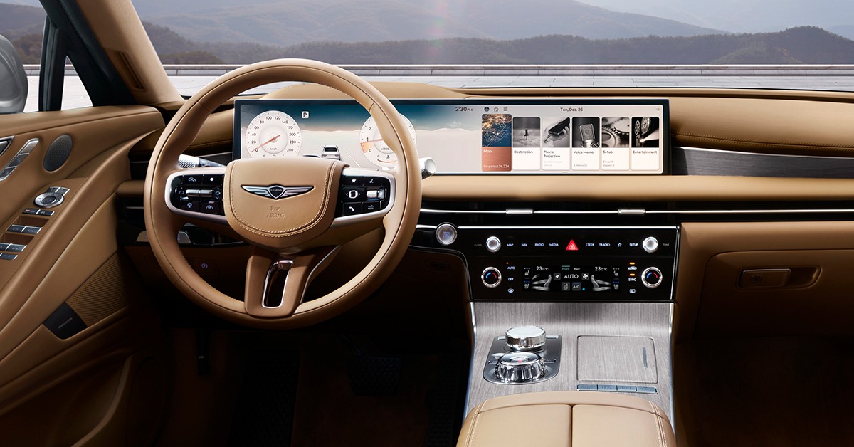 Genesis G80’s 27" OLED Instrument Cluster & Navigation System