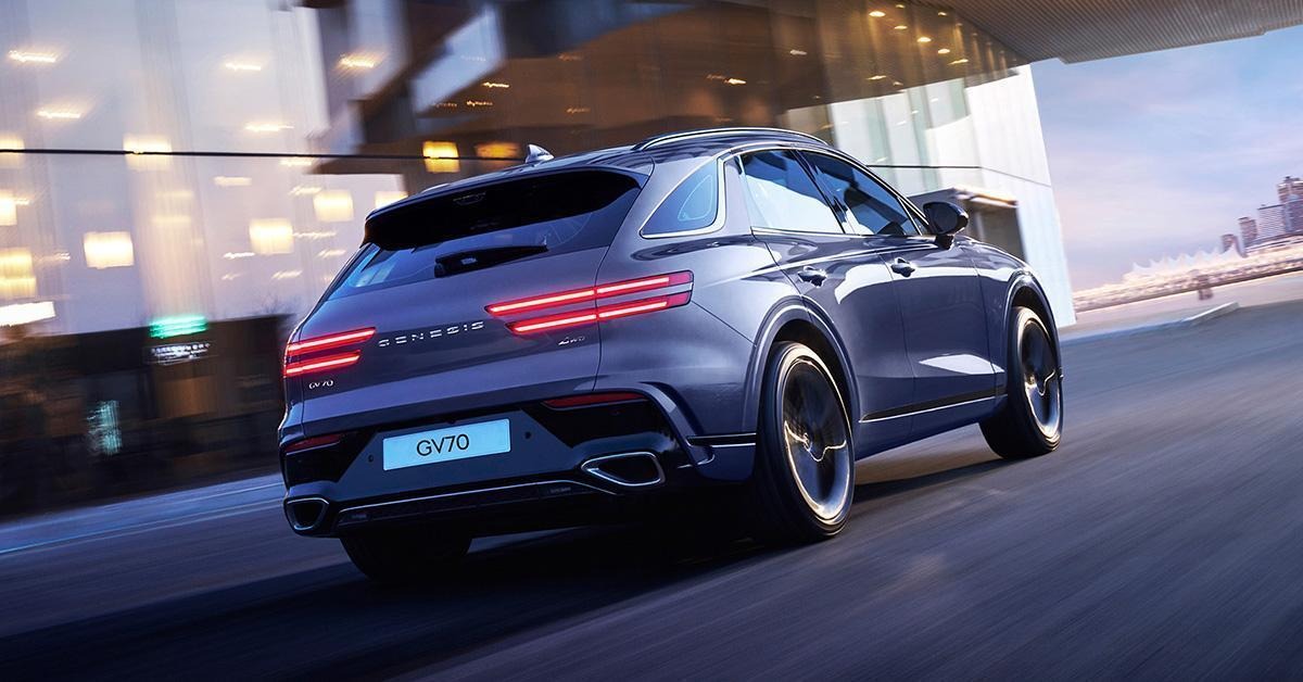 Rear exterior view of Genesis GV70