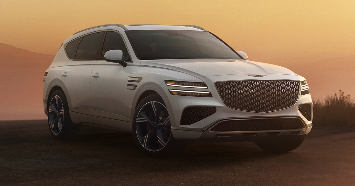 Front exterior view of Genesis GV80