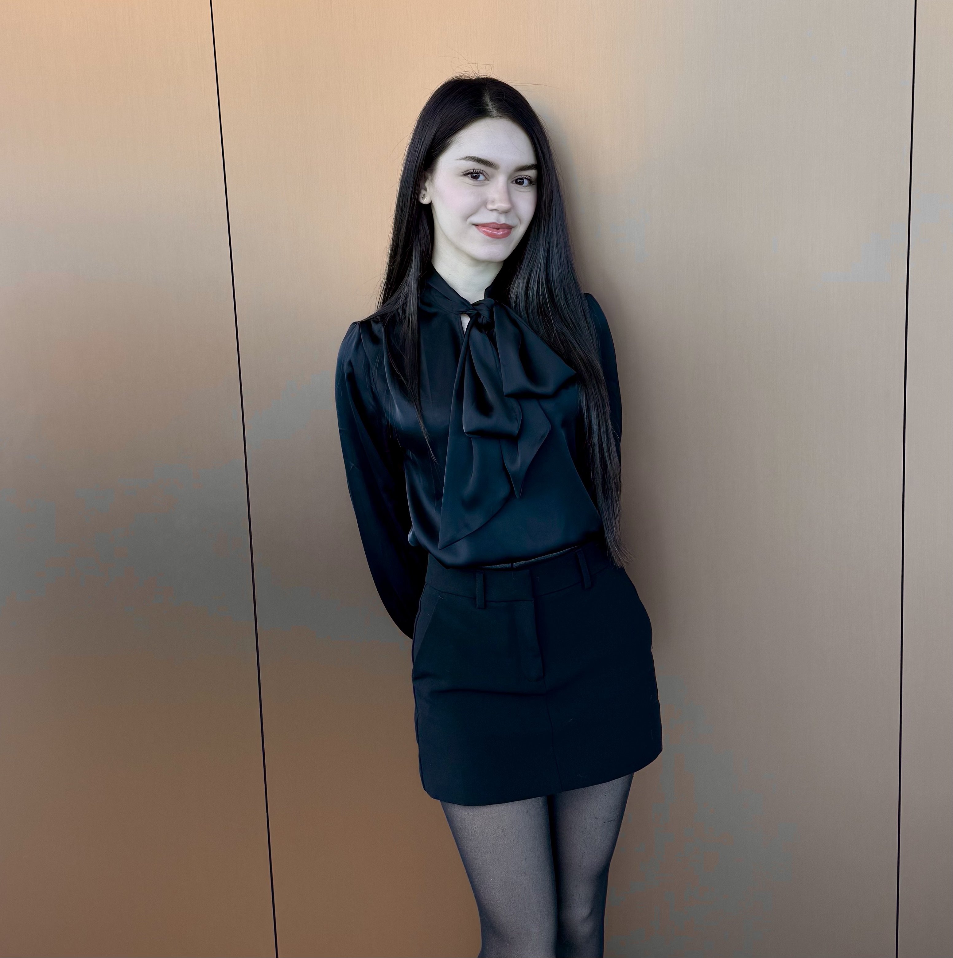 AYSA KHORAMI