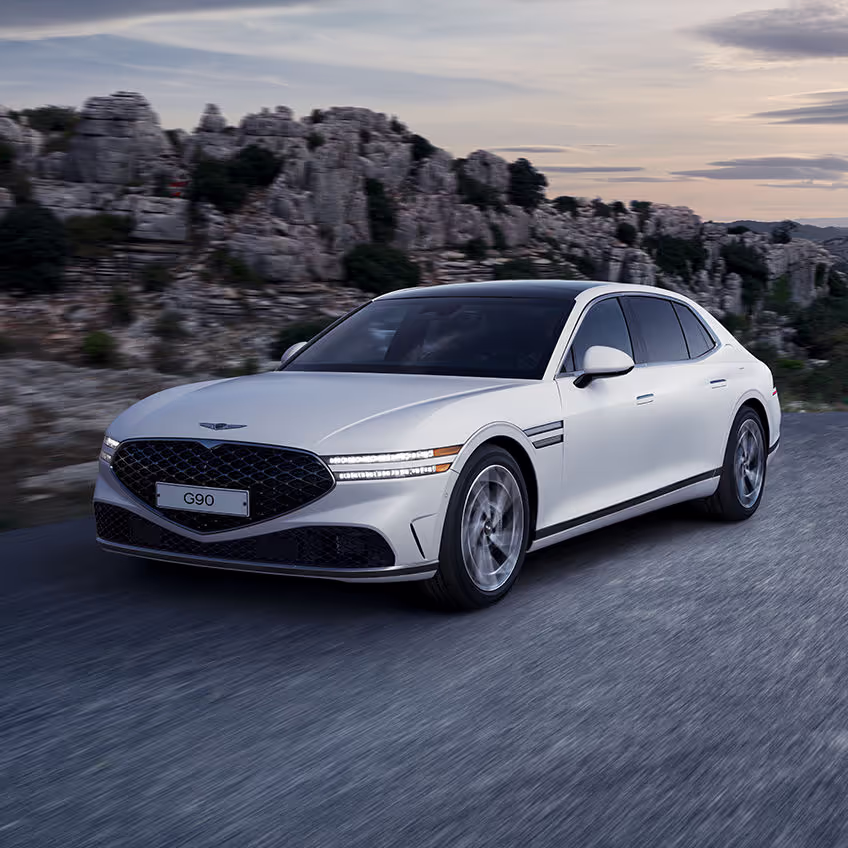front 3/4 of Genesis G90