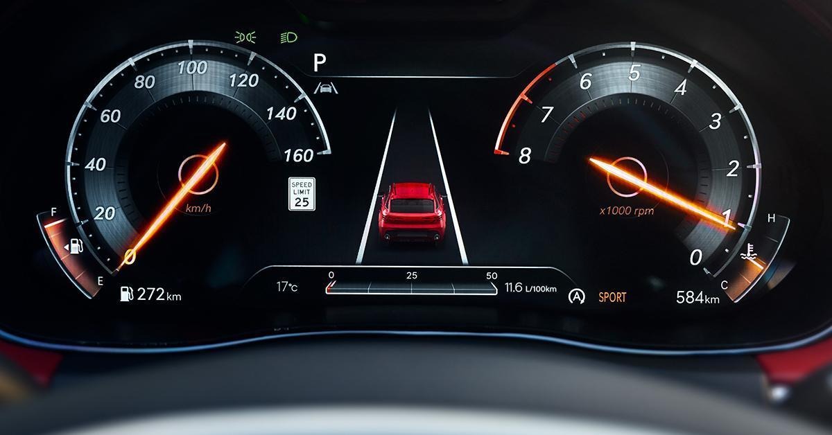 GV70’s available 3D Cluster Display reflecting Integrated Drive Mode selection