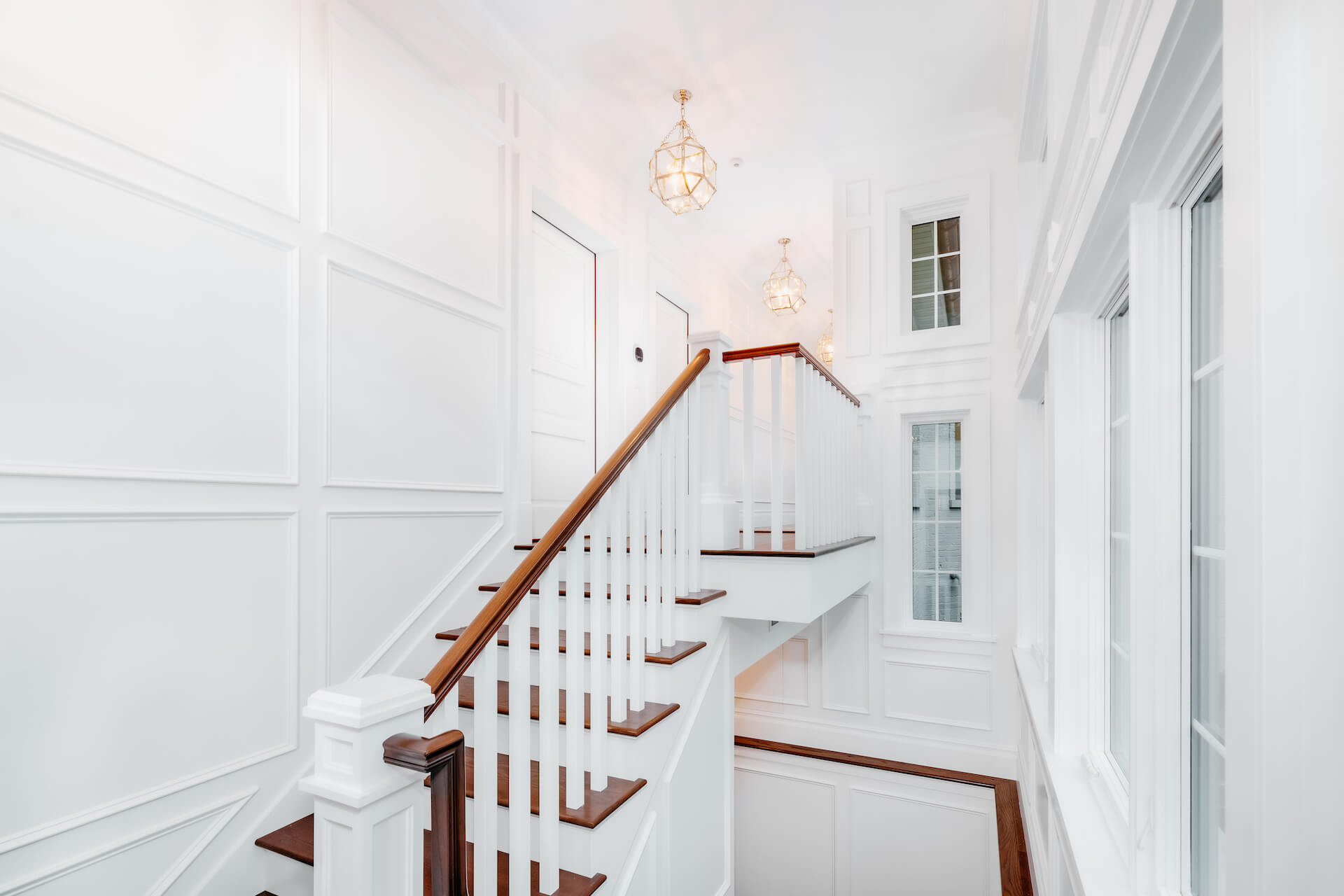 Turning Entry Staircase