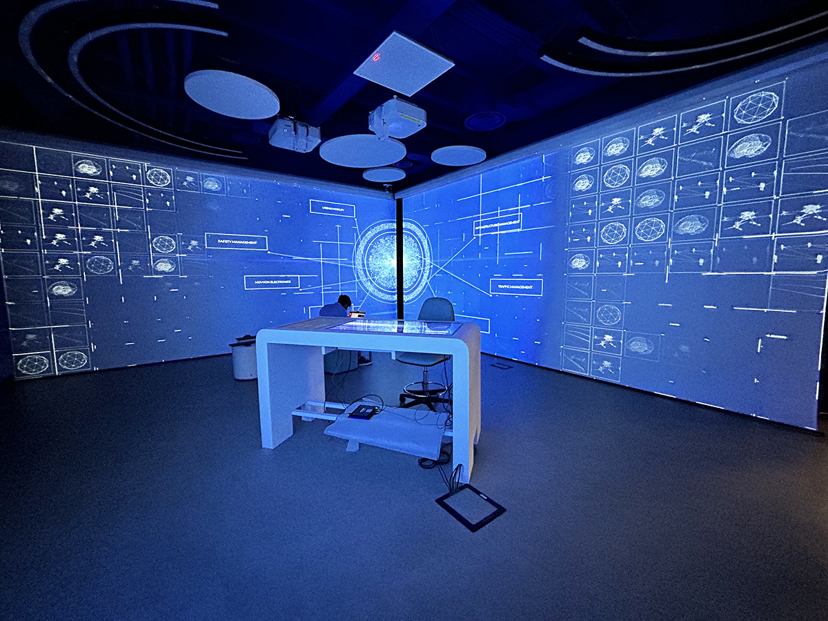 Movyon Experience Designer and Controller Livesignage Project