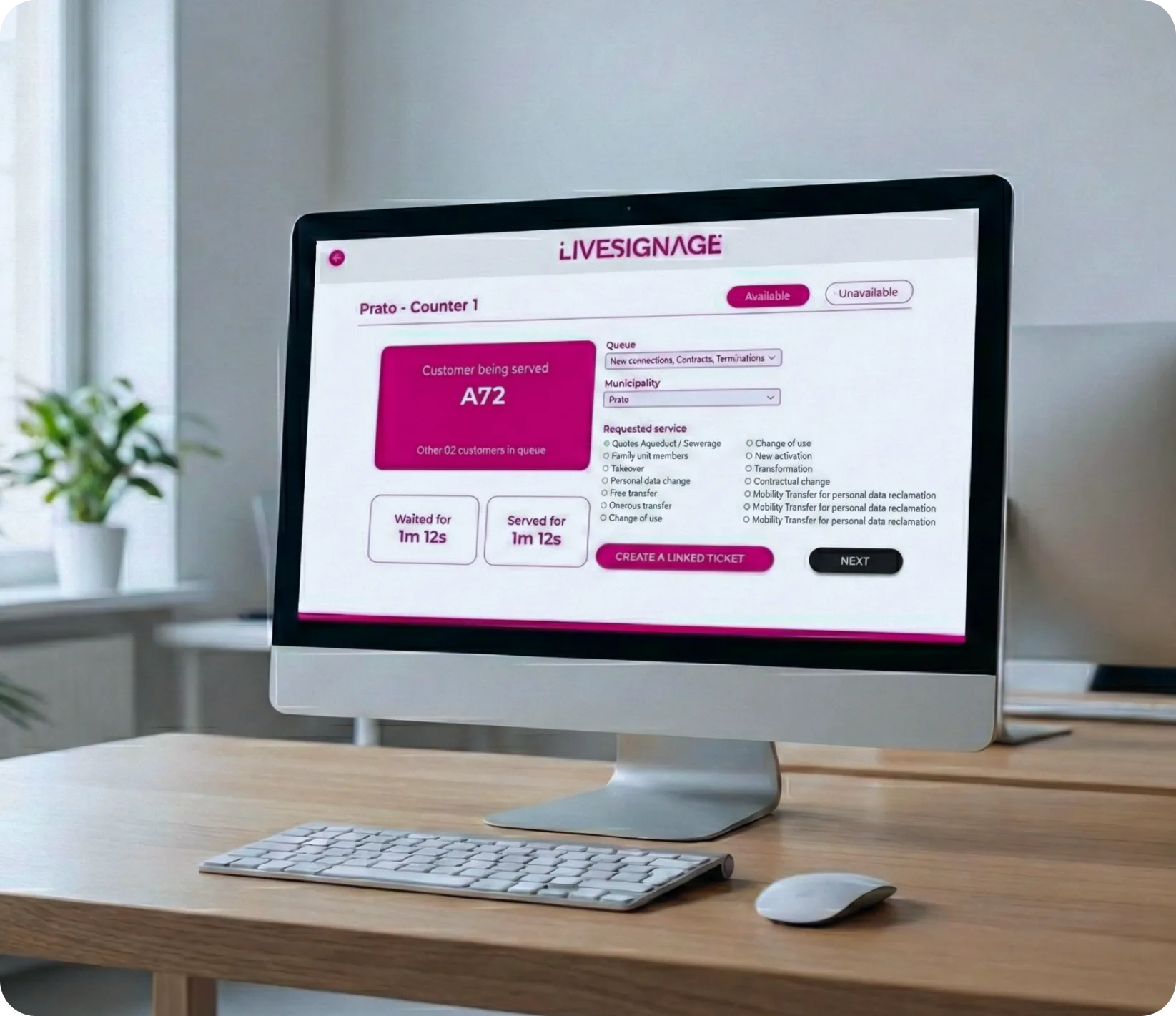 Operator web panel for queuing system management with real-time queue monitoring