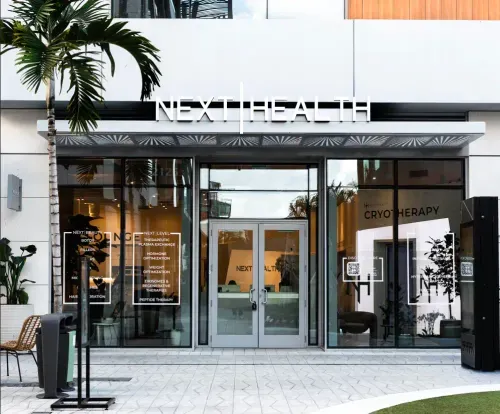 Miami Aventura, FL