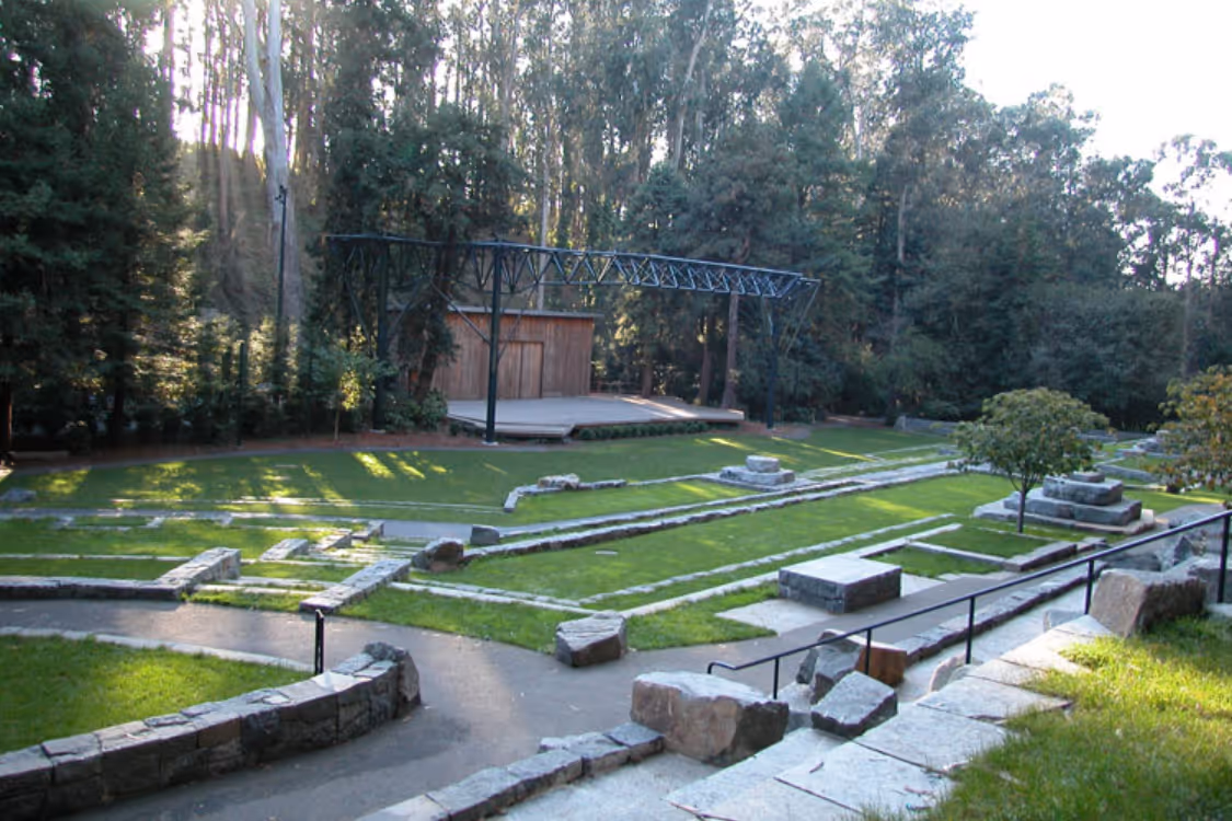 Denver Silent Disco Rentals - Your premier choice for Silent Disco Rentals in Denver. Elevate your experience at RiNo Art Park with Rent Silent Disco Headphones.