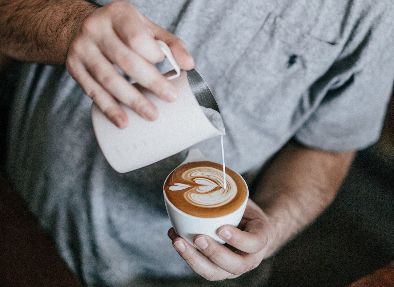 The ultimate recipe to make a perfect latte.