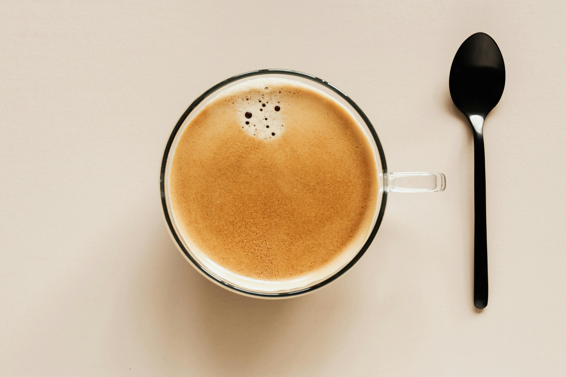 The Great Foam Debate: Flat White vs. Cappuccino Showdown