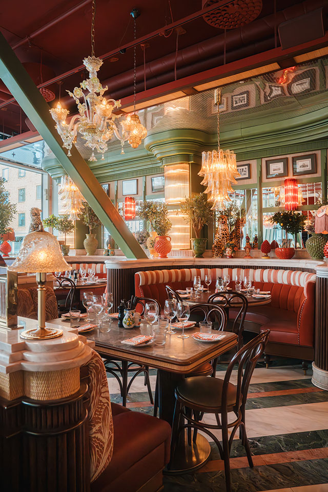 Florentine Urban Trattoria Restaurant Food People 
