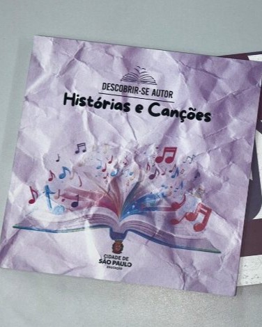 Livro elaborado em produção entre alunos e professores da Rede Municipal de Educação