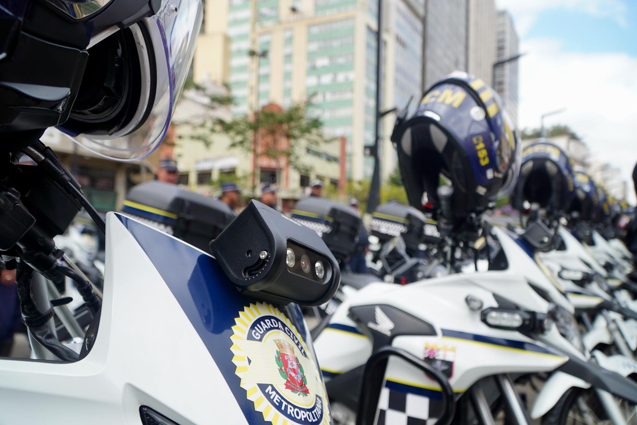 Motocicletas da GCM com câmera interligada ao Smart Sampa 