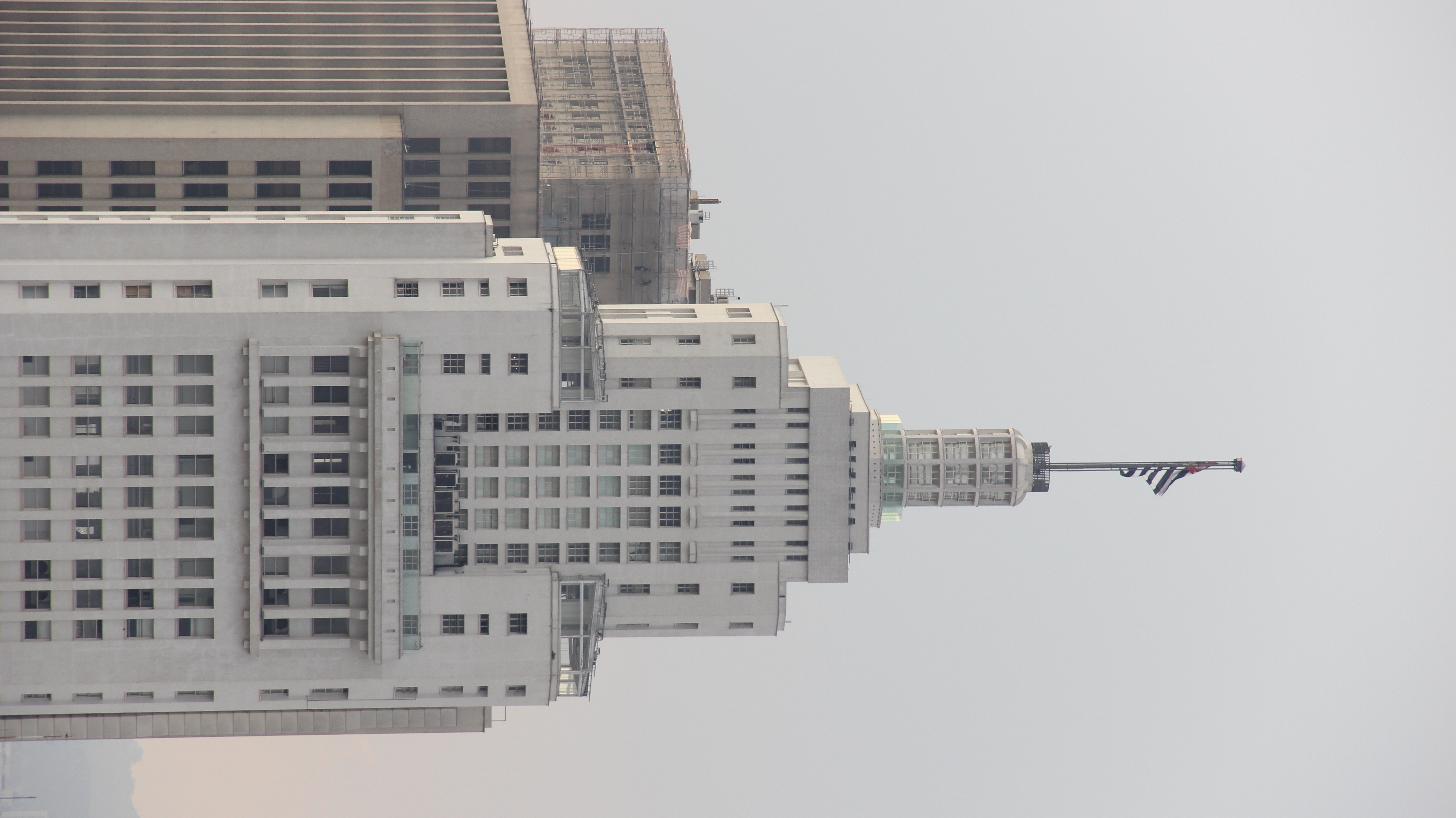 Foto do Prédio do Farol Santander 