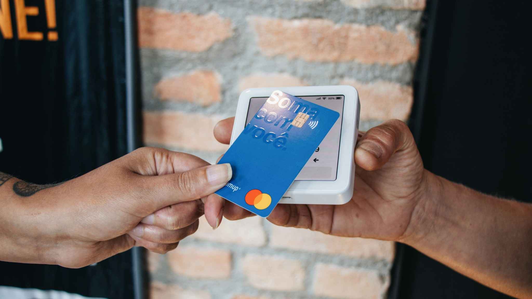 scanning credit card over reader