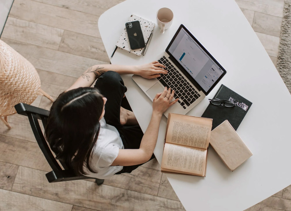 the best virtual assistant jobs for beginners