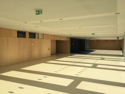 Menuiserie du siège de crédit agricole bordeaux - Legendre & Lureau menuiserie