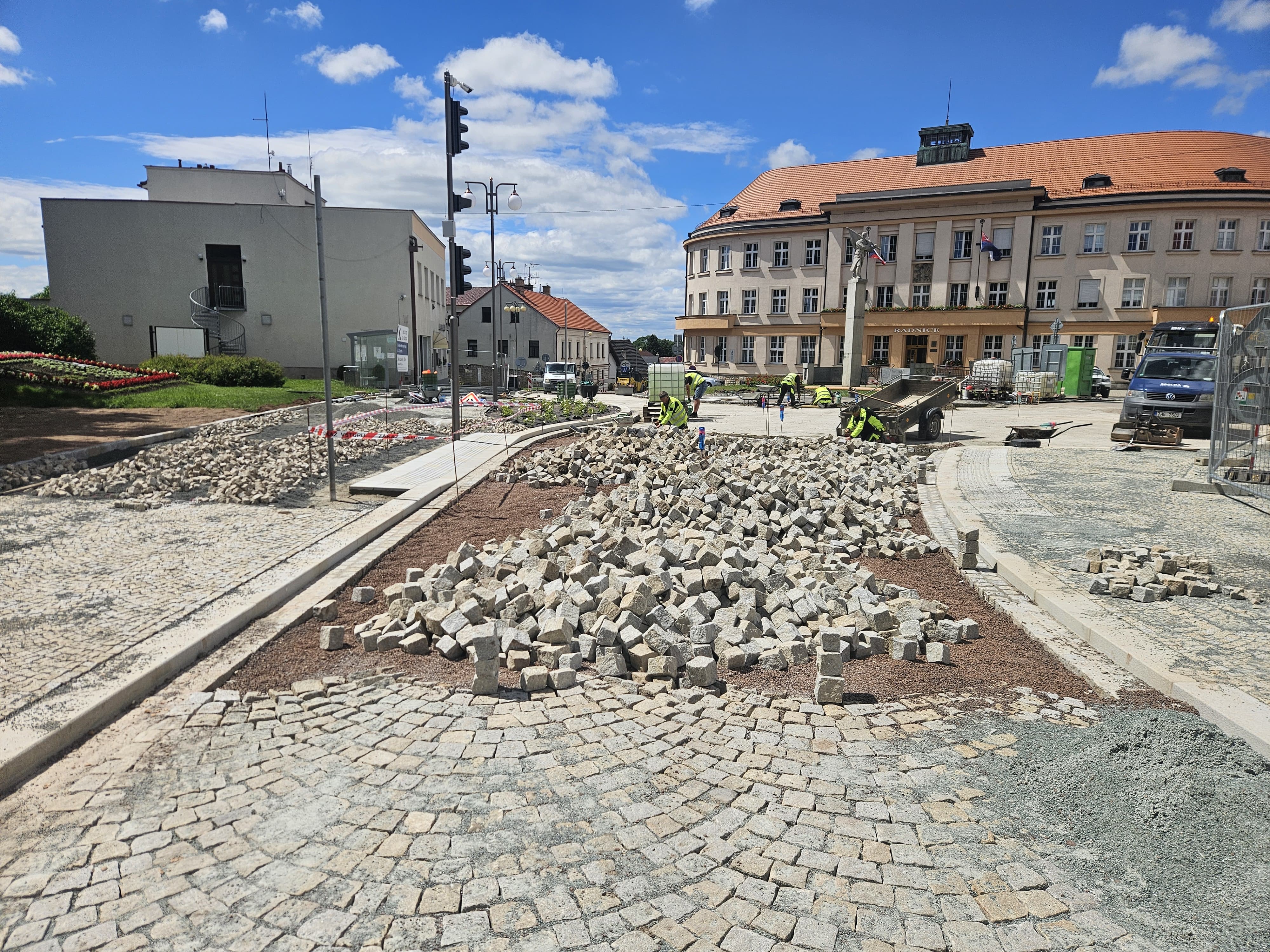 Nové Město n. M.- Rekonstrukce ul. U Zázvorky 