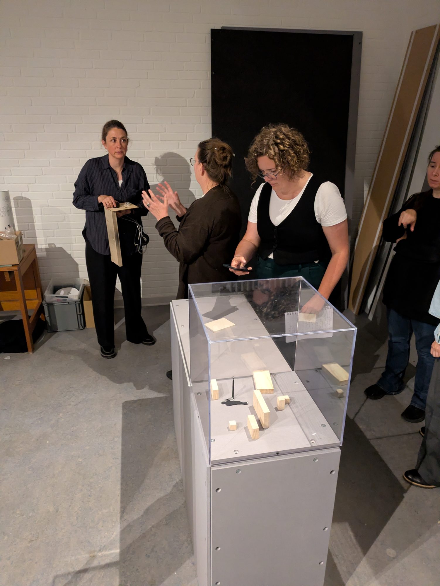 Workshop: model af montre med træklodser og figurer