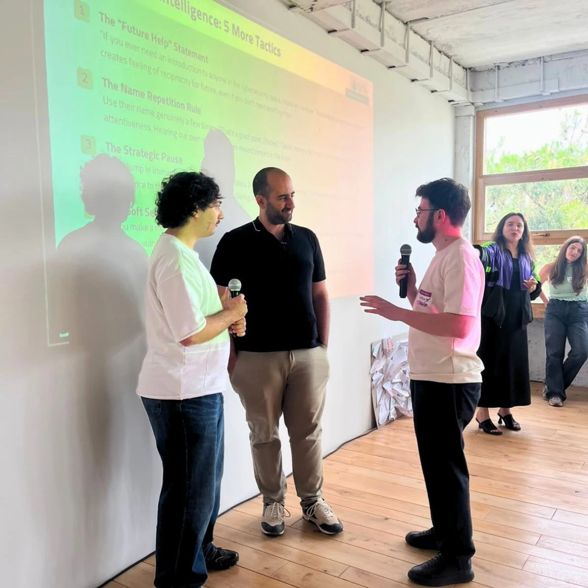 A workshop conversation during the GITA accelerator’s opening programme.
