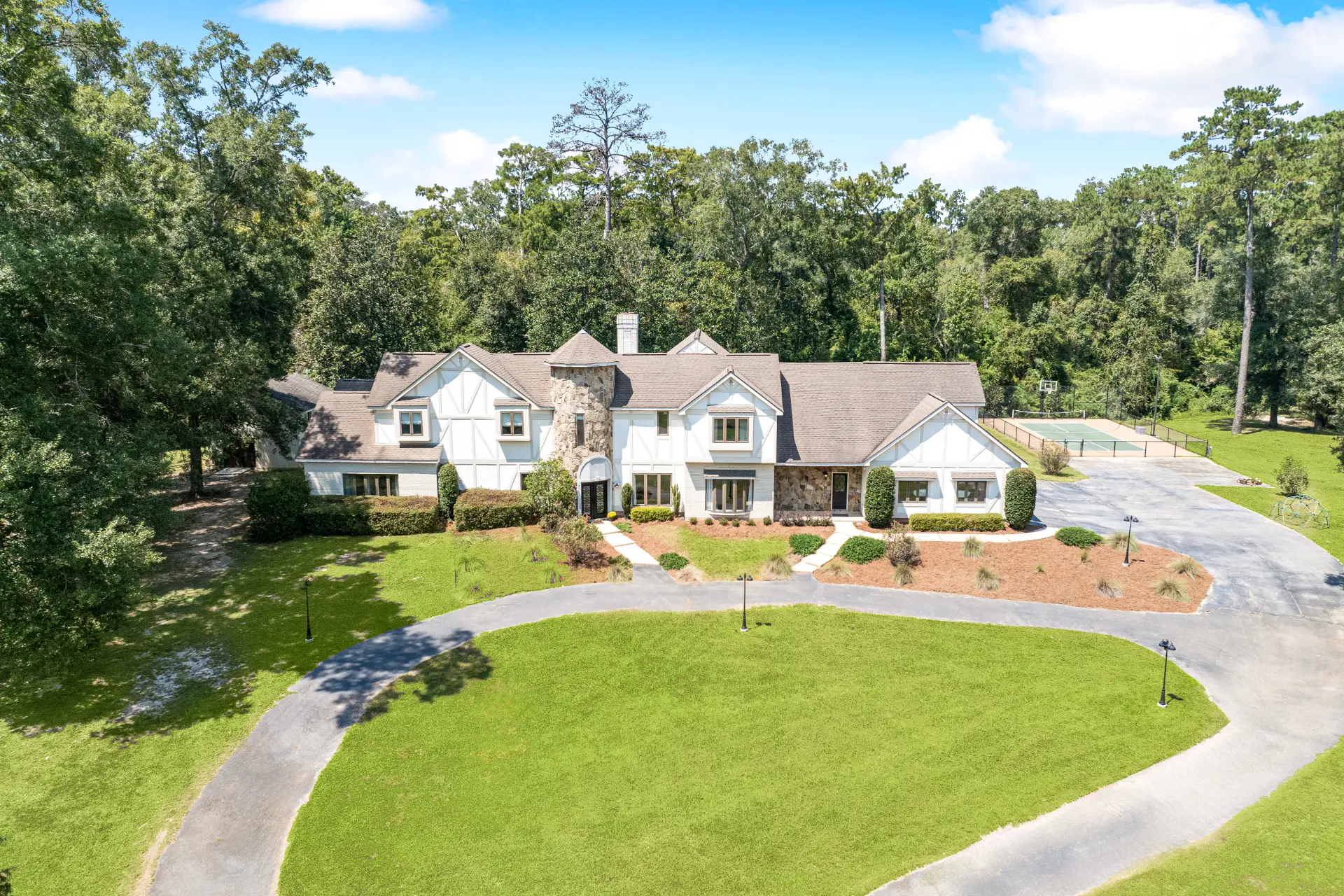 75578 River Rd.