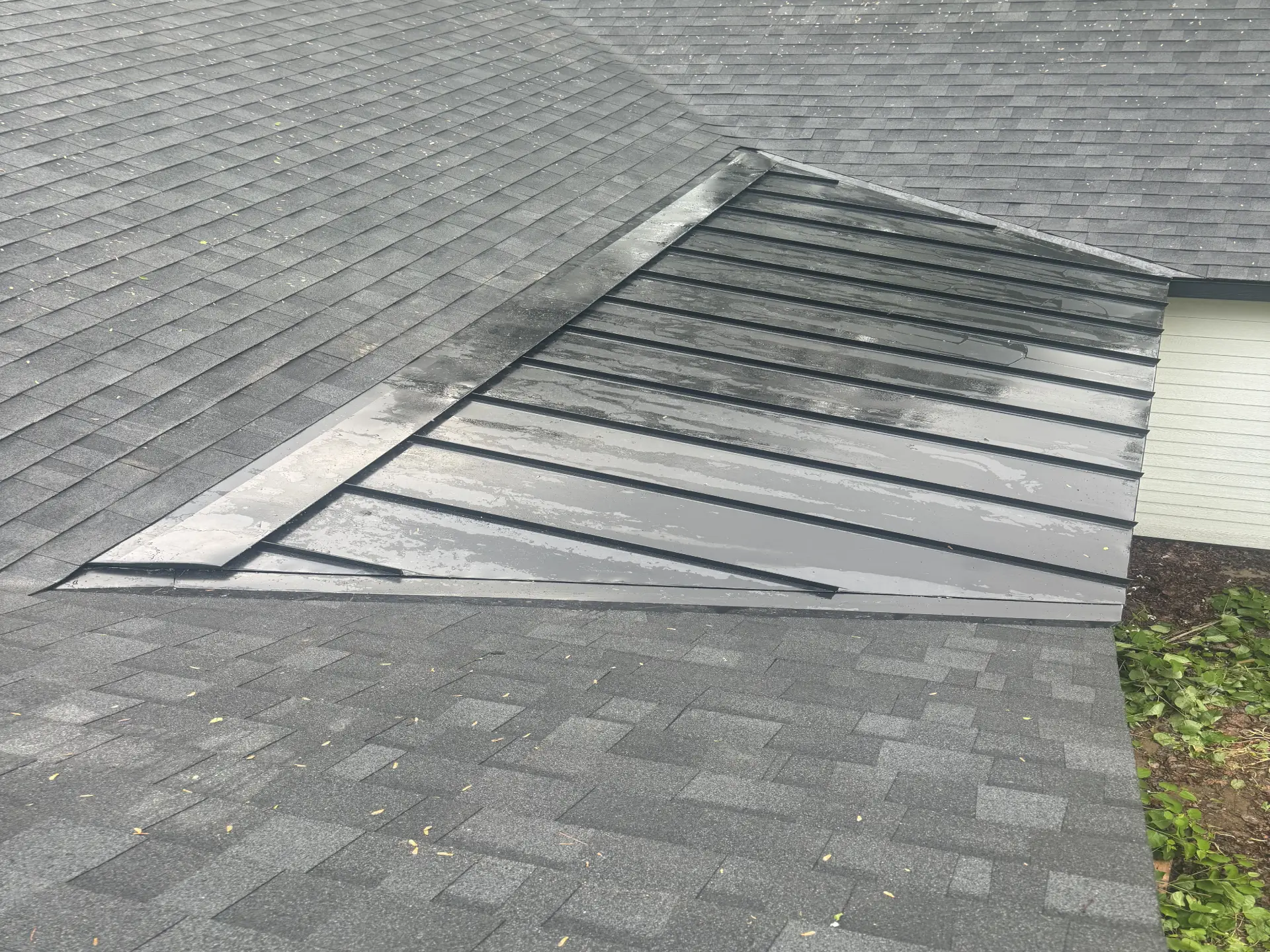 Metal roofing installation in albany