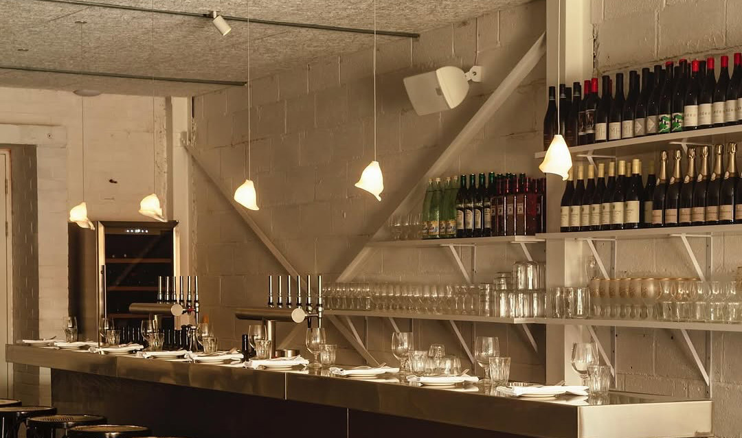 Bar Crispin wine bar interior
