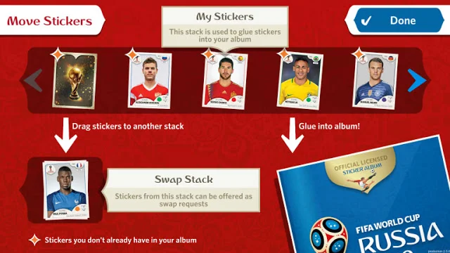 Capture d'écran de l'interface utilisateur de l'album de stickers numériques Panini pour la Coupe du Monde de la FIFA, Russie 2018. L'écran affiche deux sections : « My Stickers » (Mes stickers) en haut, présentant une rangée de stickers de football comprenant le trophée de la Coupe du monde, Aleksandr Kokorin, Sergio Ramos, Neymar Jr et Manuel Neuer, et une « Swap Stack » (Pile d'échange) en bas avec un sticker de Paul Pogba. Des flèches blanches et des textes explicatifs indiquent comment faire glisser les stickers entre les piles ou les coller dans l'album.