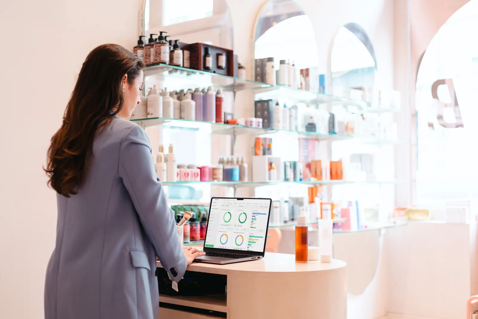 Quelles sont les aides disponibles pour un institut de beauté ?