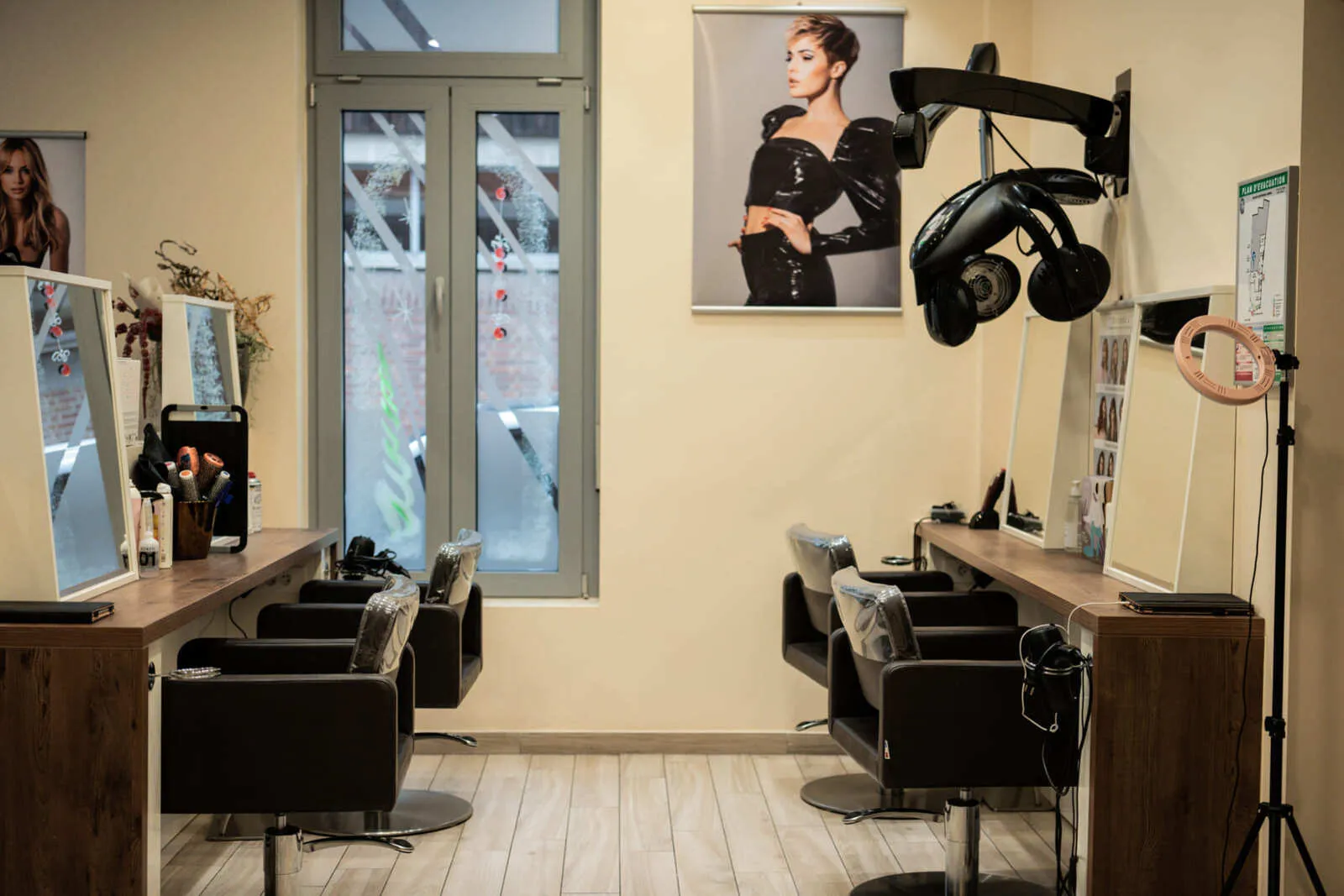 Eine Location einen Friseursalon finden: Tipps und Überlegungen