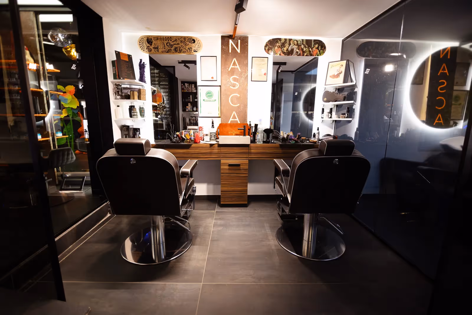 Wie erstellt man einen Businessplan für einen Friseursalon?