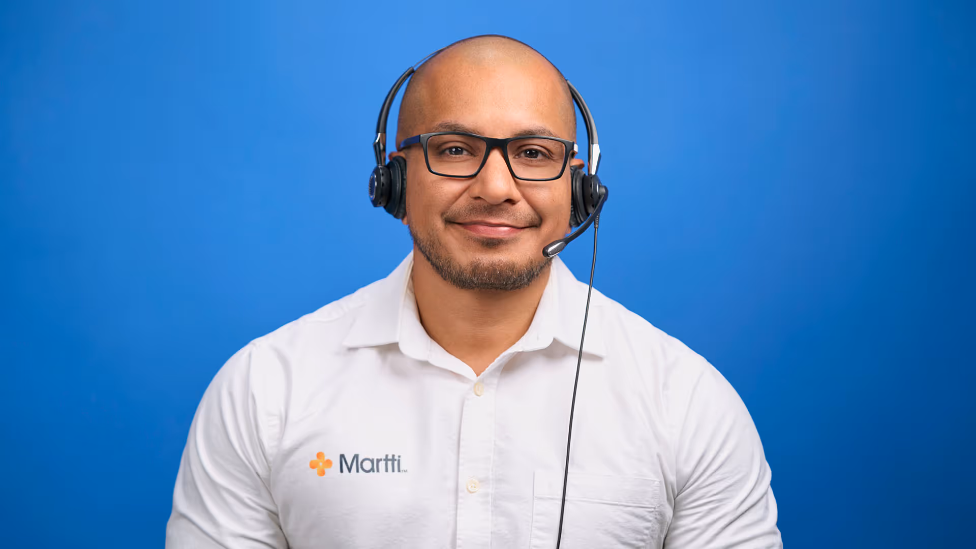 A smiling Voyce interpreter