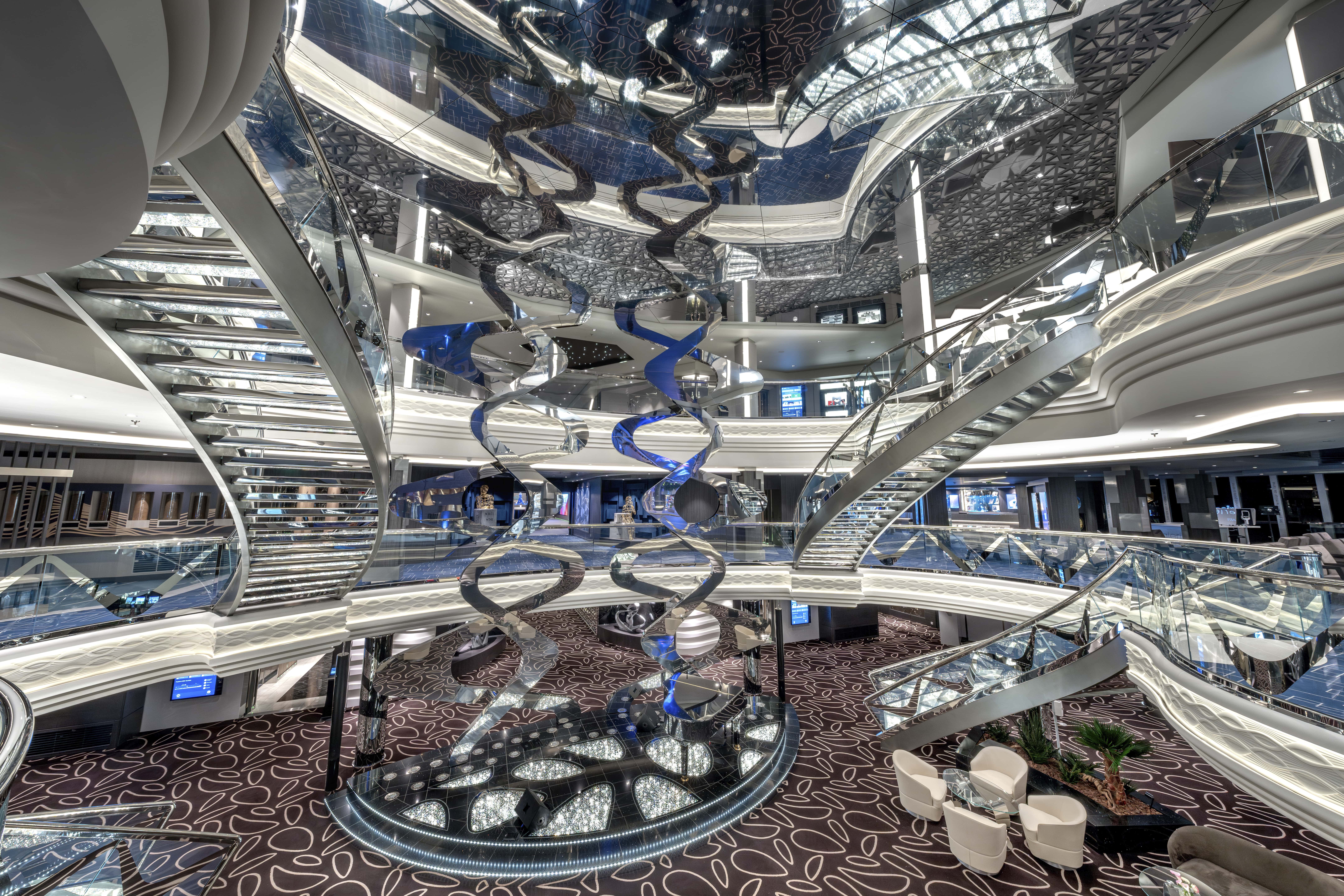Infinity Atrium, MSC Euribia. Foto: MSC Cruises