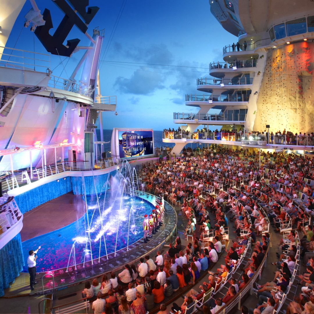 Aquatheatre, Harmony of the Seas. Foto: Royal Caribbean