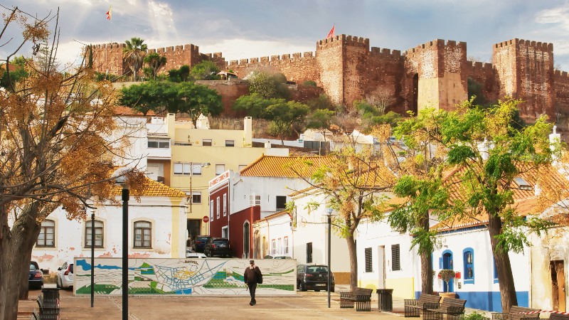 Algarvekysten. Foto: IStock/Elite Travel