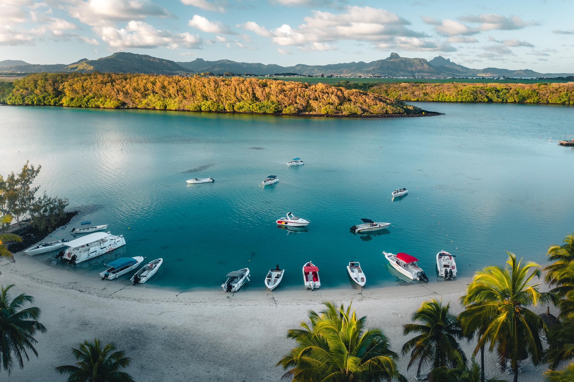 Copyright: All rights reserved - Beachcomber Resorts & Hotels 