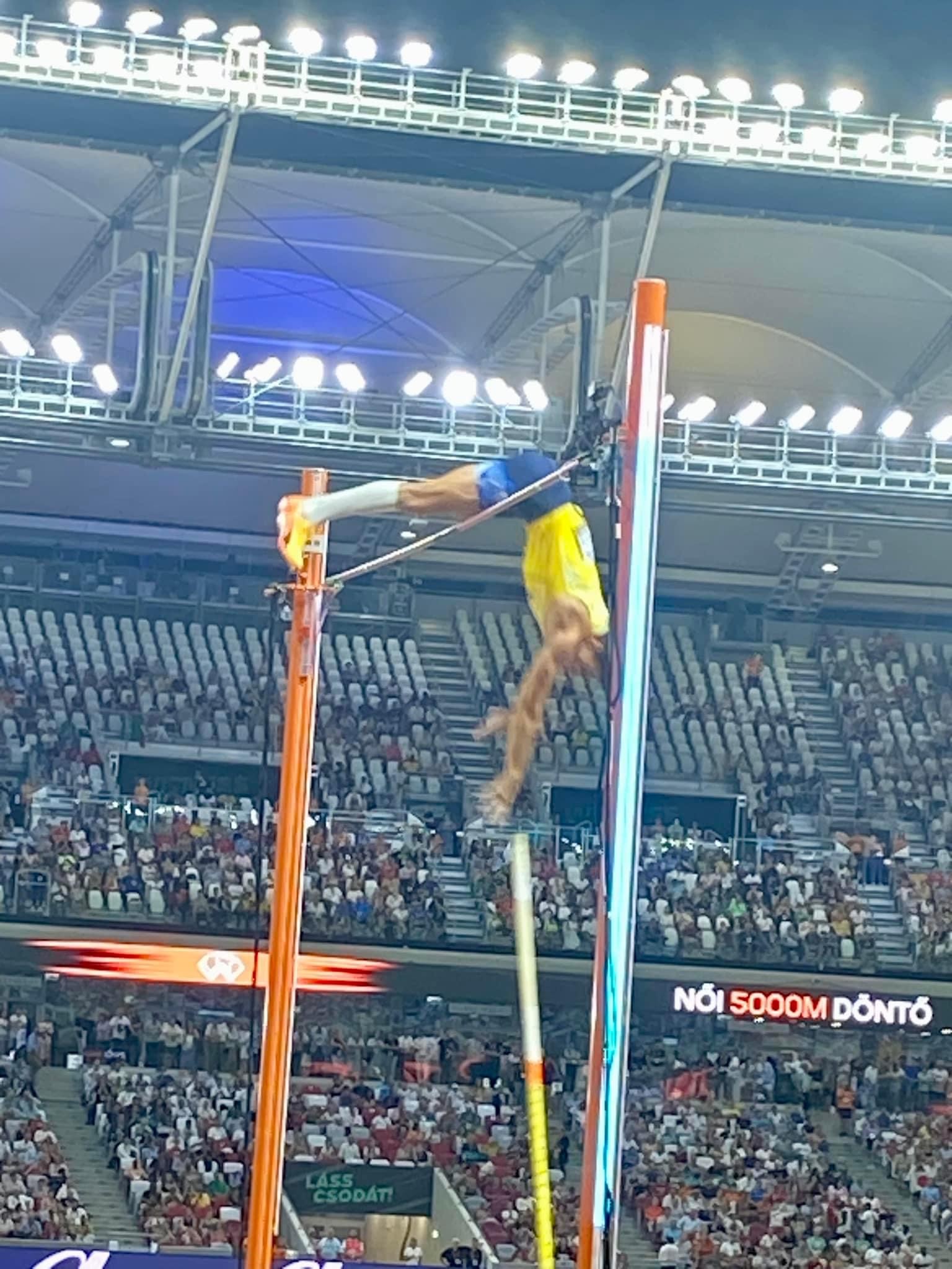 Fra tidligere reise for å se på friidrett. Foto: Sponsor Compagniet